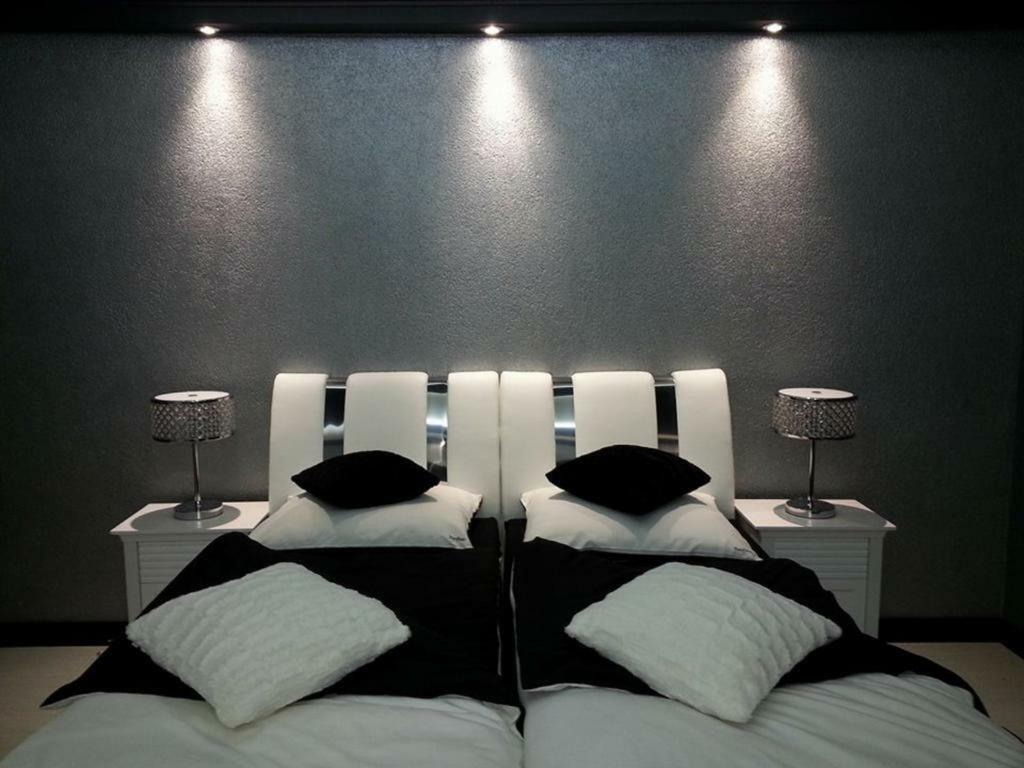 Sleep4You - Luxurious Apartment Near Trade Fair 凯尔采 外观 照片